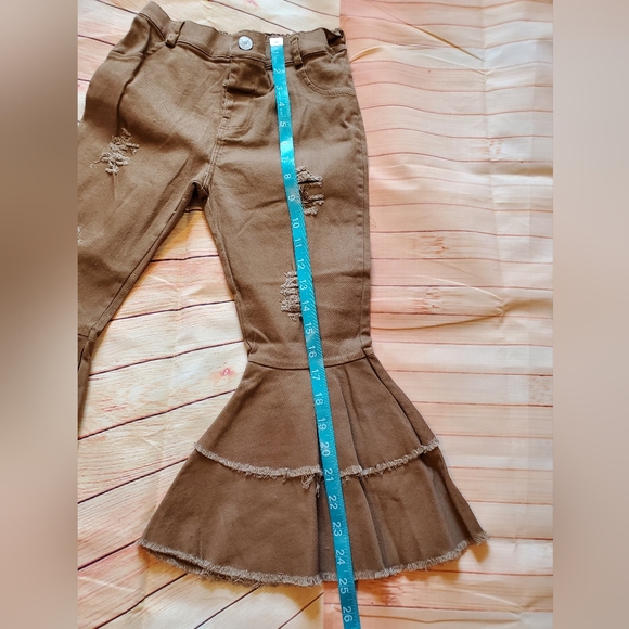 Ruffle Flare Toddler Jeans - Picture 4 of 6